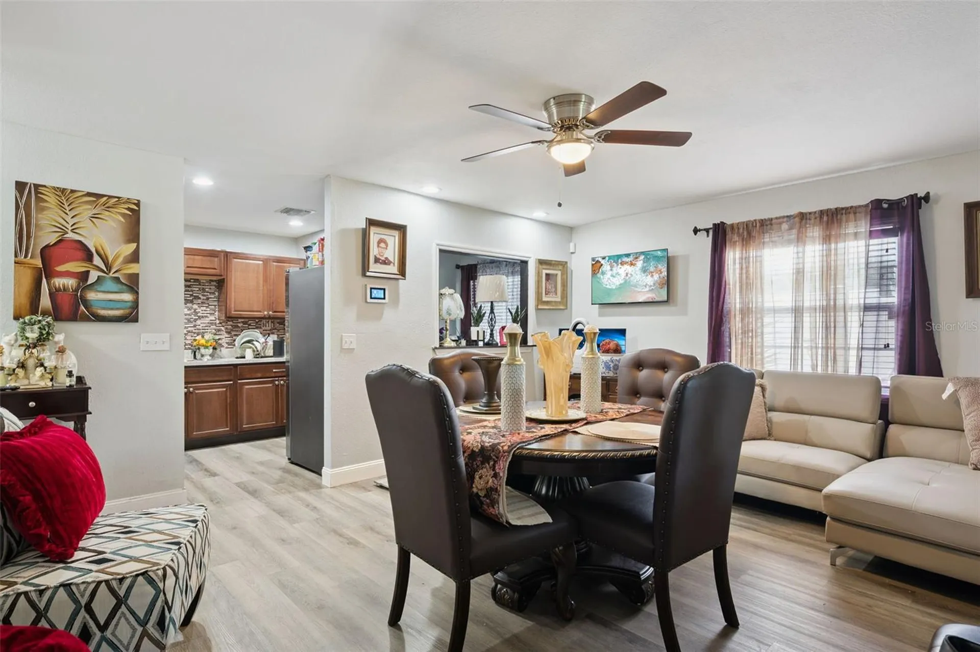 90 N Goldwyn Avenue Orlando FL 32805