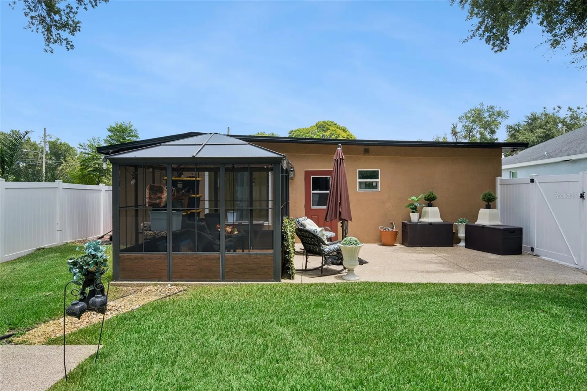 90 N Goldwyn Avenue Orlando FL 32805