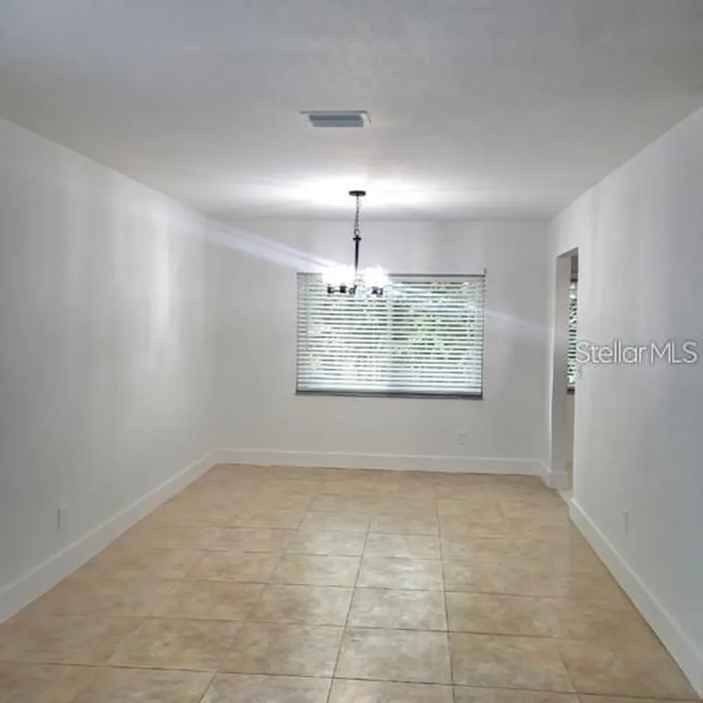 605 Hillpoint Way Brandon FL 33510