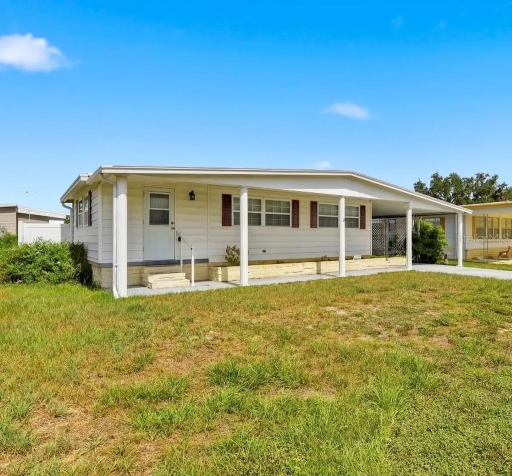 5417 Amanda Street Zephyrhills FL 33542