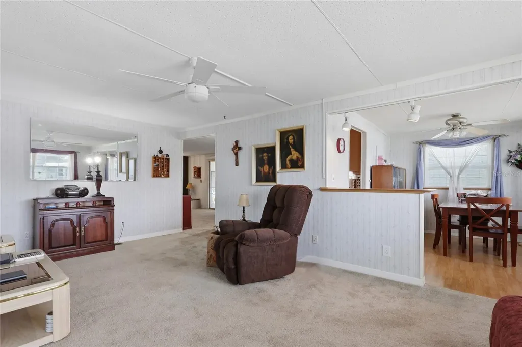 5417 Amanda Street Zephyrhills FL 33542