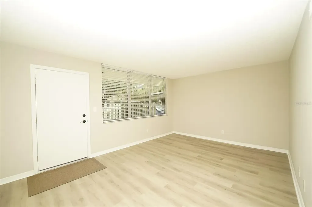 4705 1st Street NE St Petersburg FL 33703