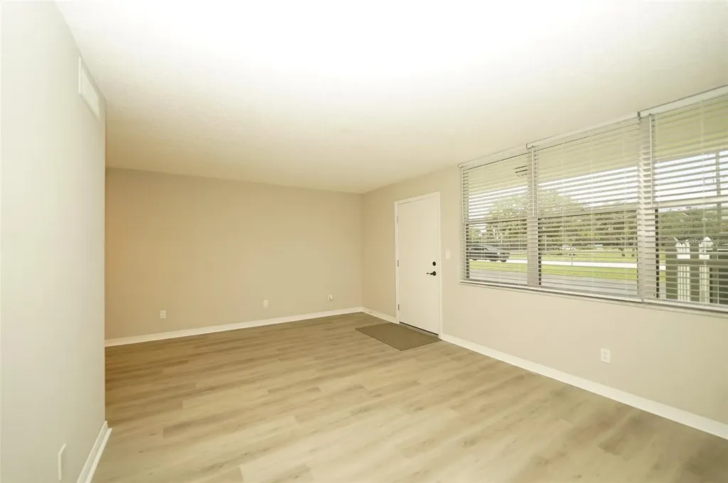 4705 1st Street NE St Petersburg FL 33703