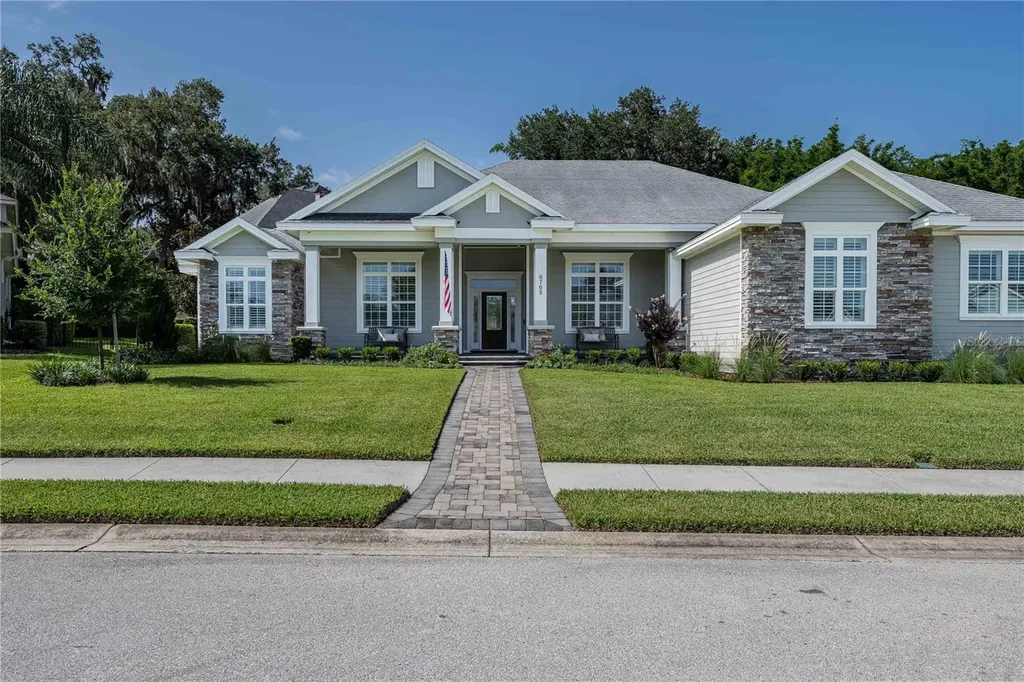 6768 Crescent Woods Circle Lakeland FL 33813