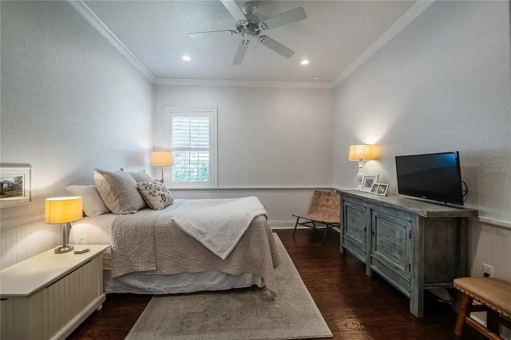 6768 Crescent Woods Circle Lakeland FL 33813