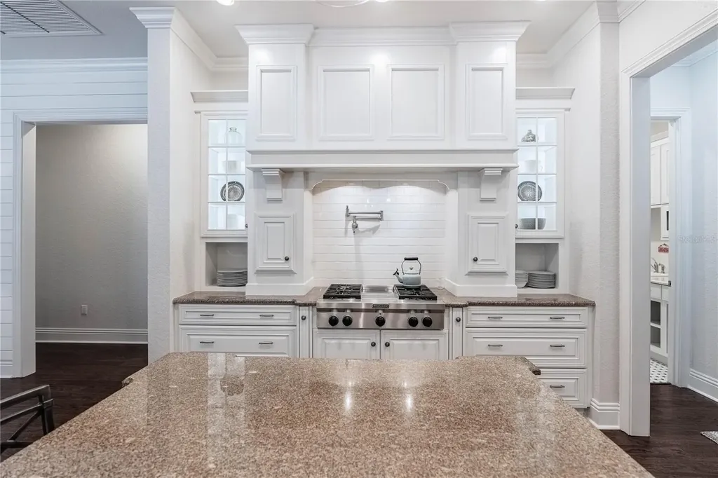 6768 Crescent Woods Circle Lakeland FL 33813