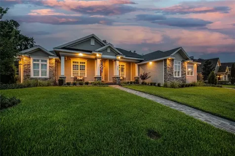 6768 Crescent Woods Circle Lakeland FL 33813