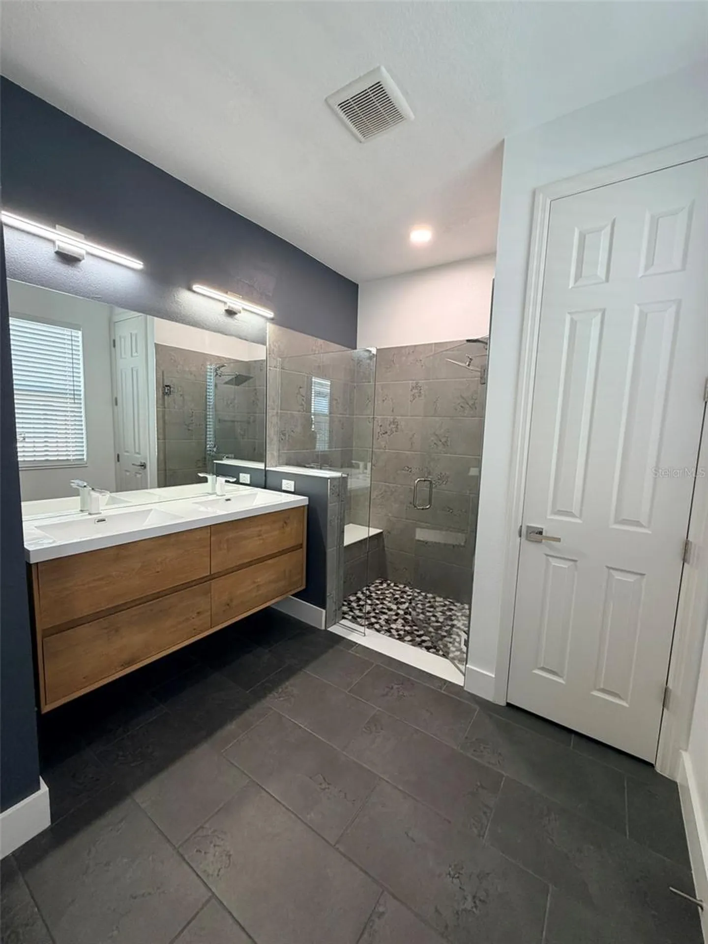 3467 74th Avenue Circle E Sarasota FL 34243