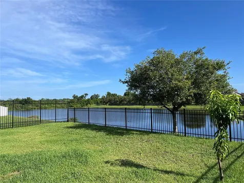 3467 74th Avenue Circle E Sarasota FL 34243