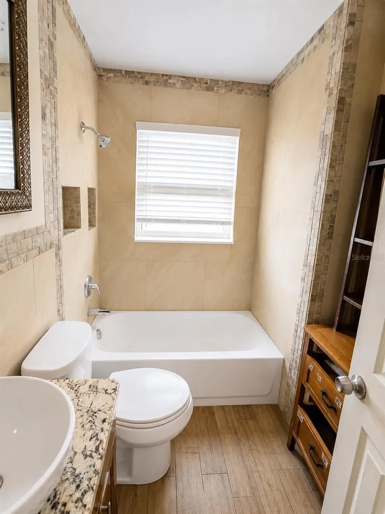 3756 Edison Avenue Fort Myers FL 33916
