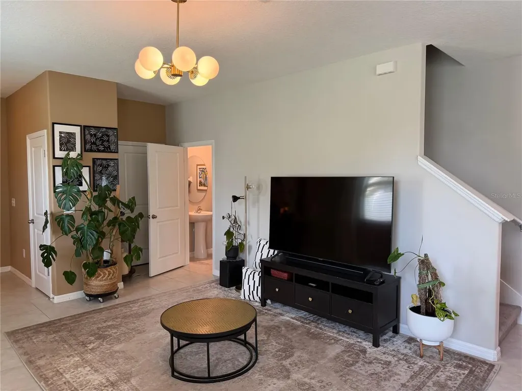 4503 Globe Thistle Drive Tampa FL 33619