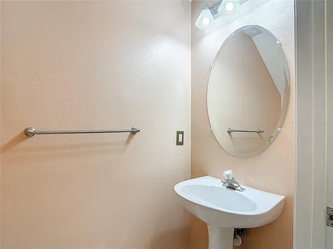 3133 Bayshore Oaks Drive Tampa FL 33611