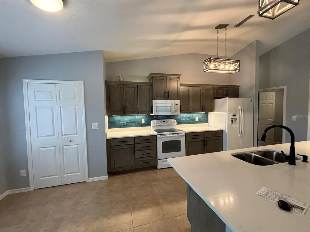 908 Woodstream Lane Ormond Beach FL 32174