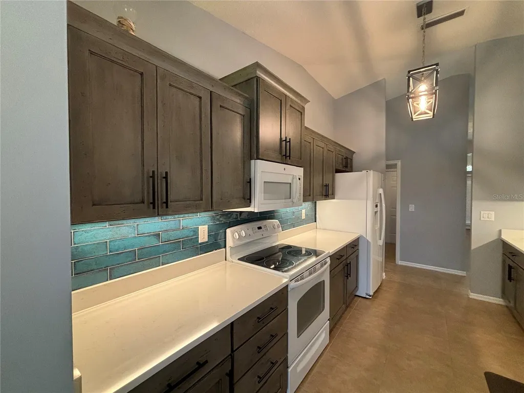 908 Woodstream Lane Ormond Beach FL 32174