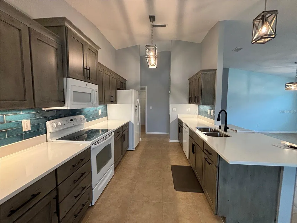 908 Woodstream Lane Ormond Beach FL 32174