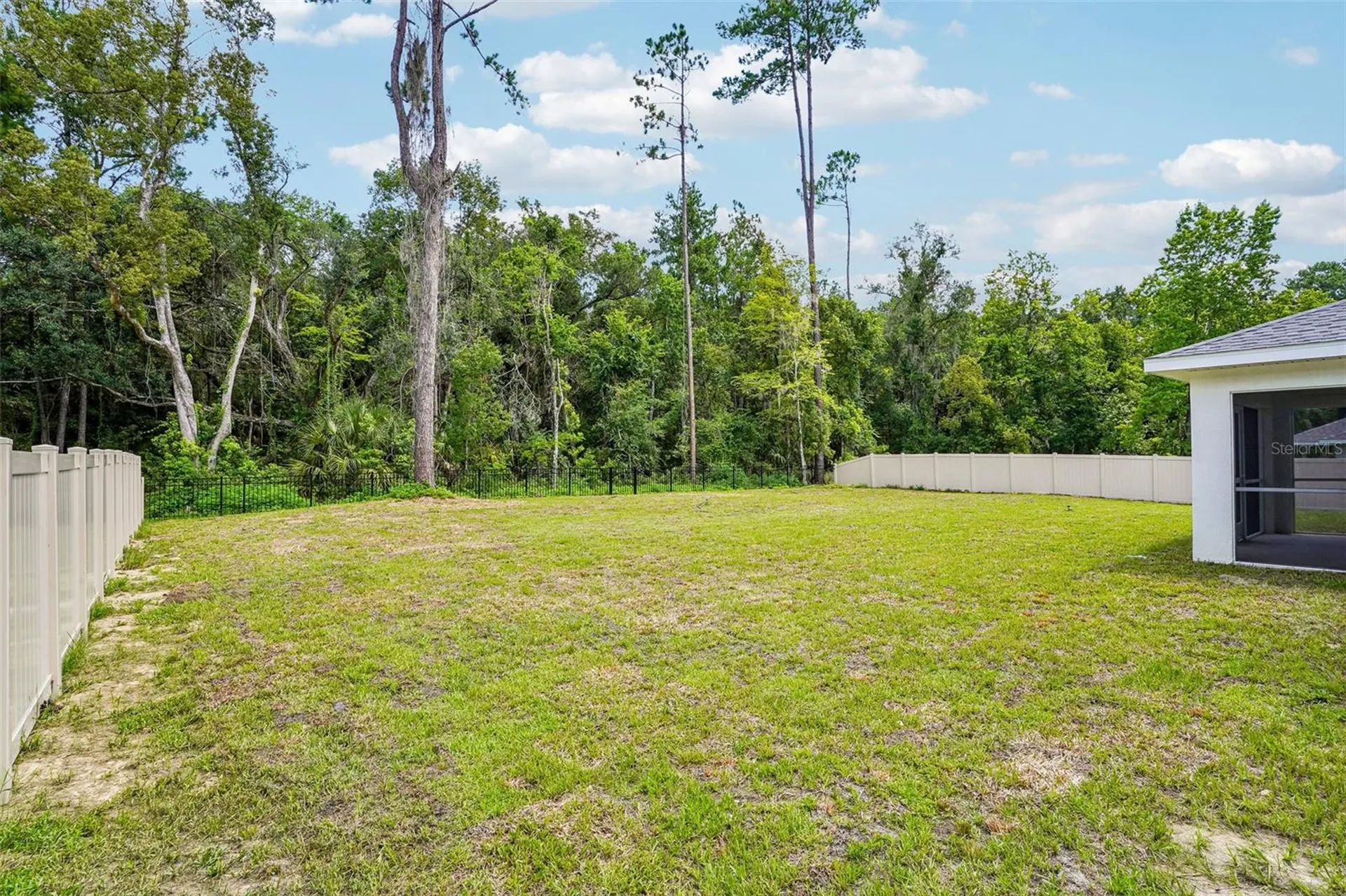 353 W Eridani Court Citrus Springs FL 34434