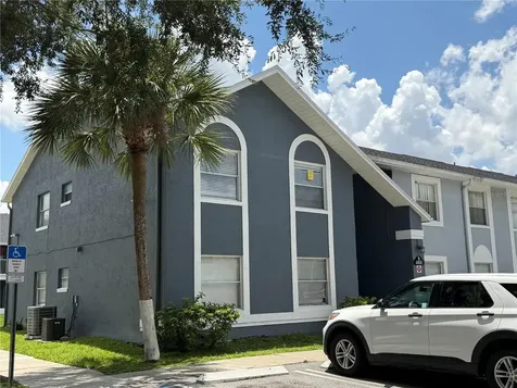 4160 Pershing Pointe Place Orlando FL 32822