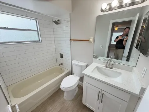 4160 Pershing Pointe Place Orlando FL 32822