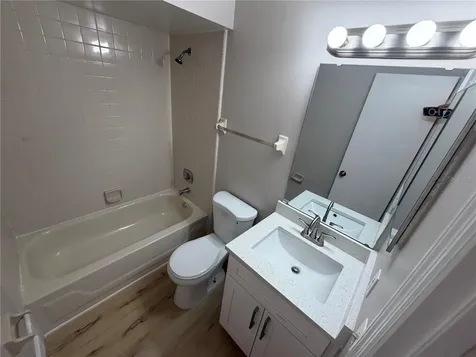 4160 Pershing Pointe Place Orlando FL 32822