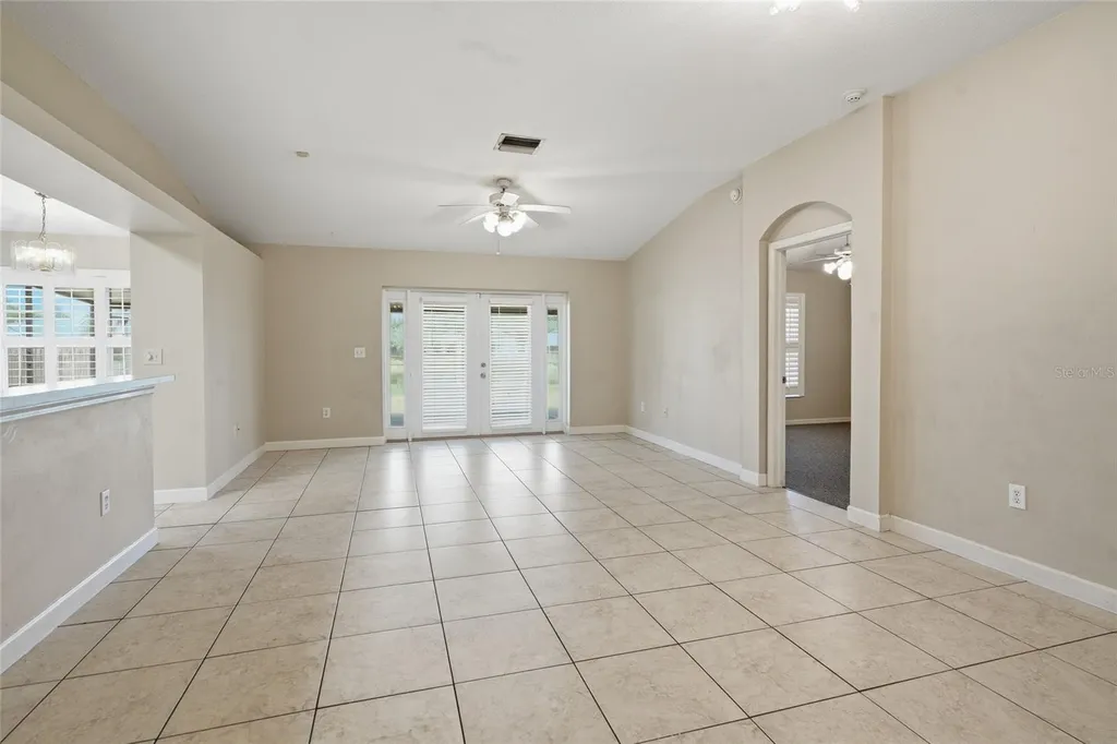 29417 Crossland Drive Wesley Chapel FL 33543