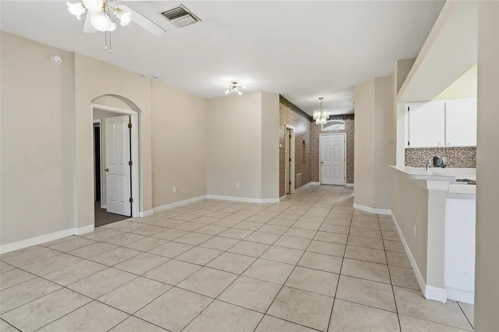 29417 Crossland Drive Wesley Chapel FL 33543