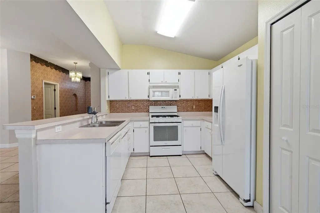 29417 Crossland Drive Wesley Chapel FL 33543