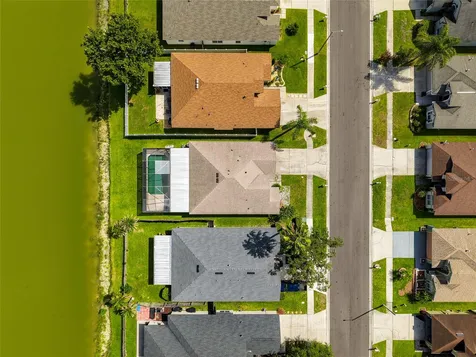 29417 Crossland Drive Wesley Chapel FL 33543