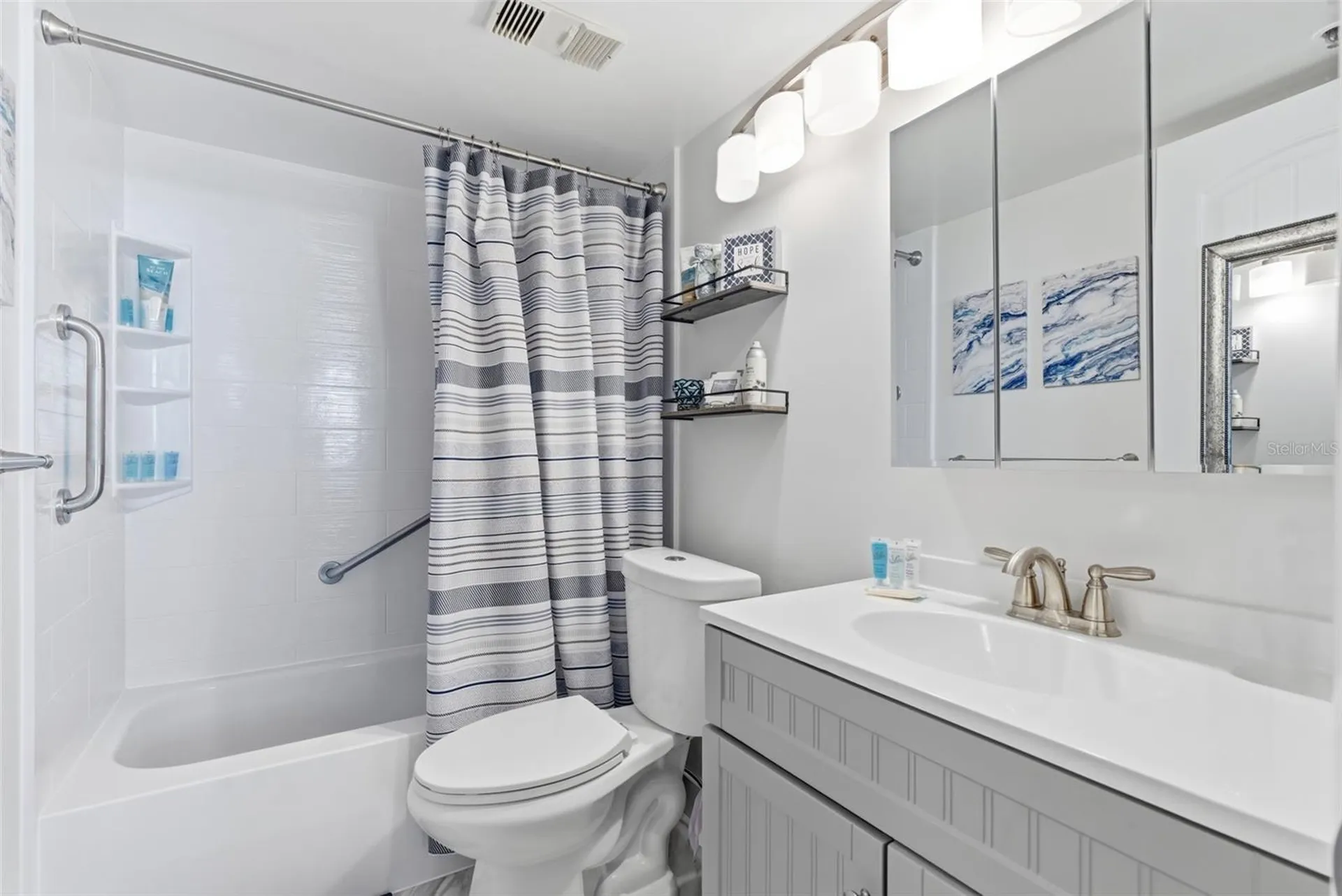 15462 Gulf Boulevard St Petersburg FL 33708