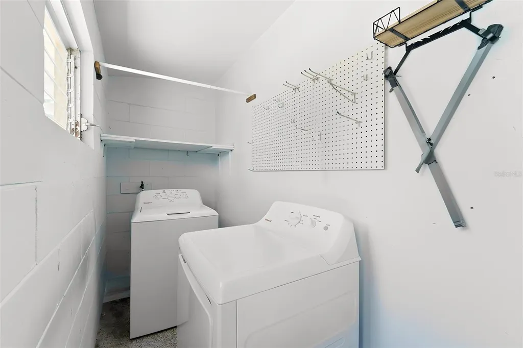 123 E Lake Mary Drive Orlando FL 32839