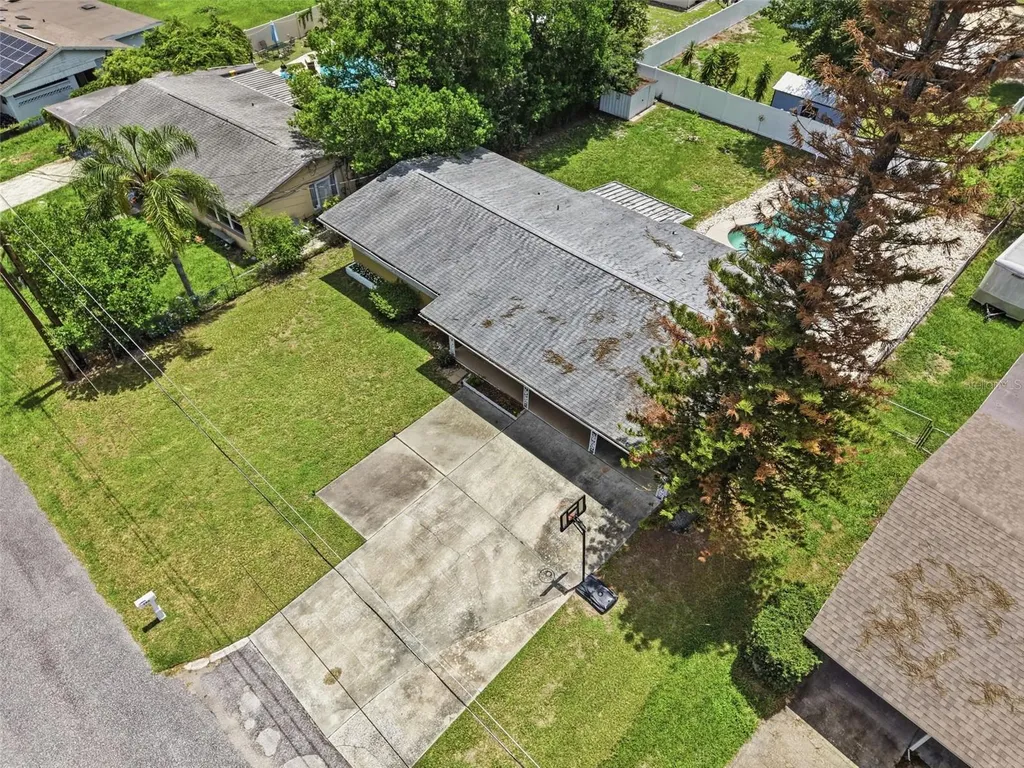 123 E Lake Mary Drive Orlando FL 32839