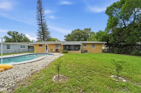 123 E Lake Mary Drive Orlando FL 32839
