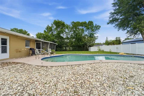 123 E Lake Mary Drive Orlando FL 32839