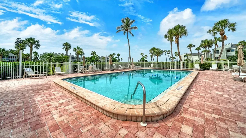 7115 Gulf Of Mexico Drive Longboat Key FL 34228