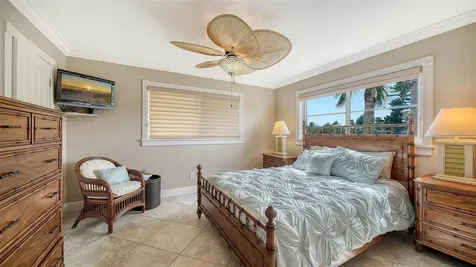 7115 Gulf Of Mexico Drive Longboat Key FL 34228
