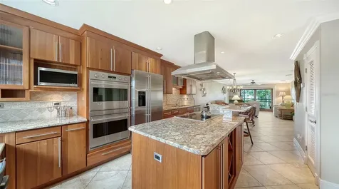 7115 Gulf Of Mexico Drive Longboat Key FL 34228