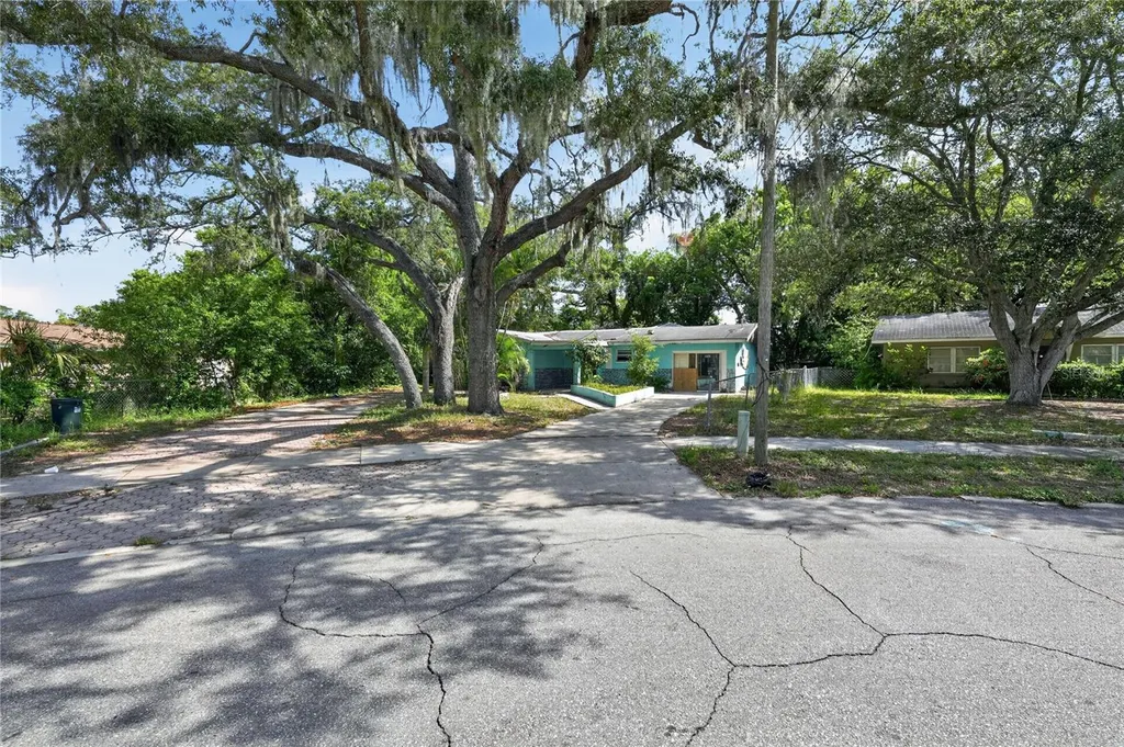 1152 Beckett Street Clearwater FL 33755