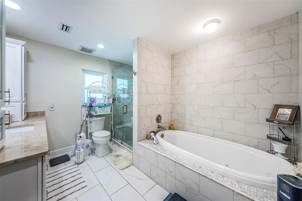 5230 Venetian Boulevard NE St Petersburg FL 33703