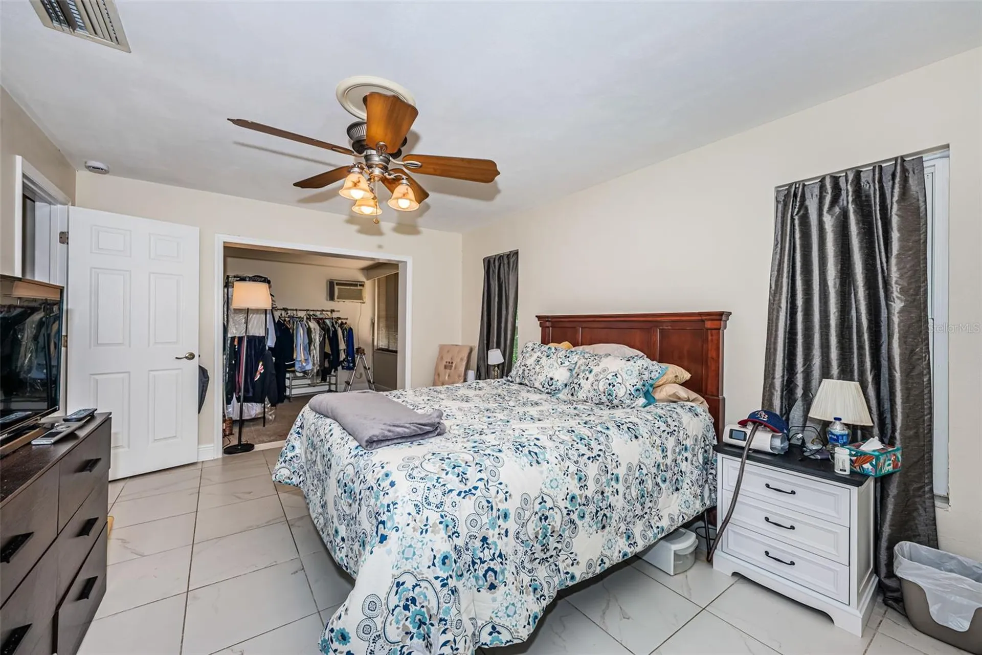 5230 Venetian Boulevard NE St Petersburg FL 33703