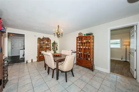 5230 Venetian Boulevard NE St Petersburg FL 33703