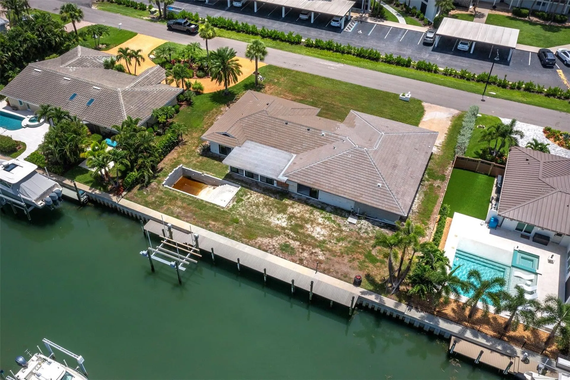 525 Sloop Lane Longboat Key FL 34228