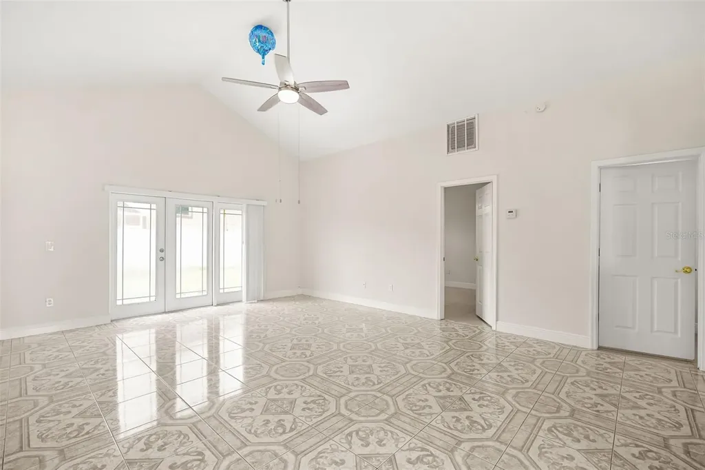 948 Ocala Woods Lane Orlando FL 32824