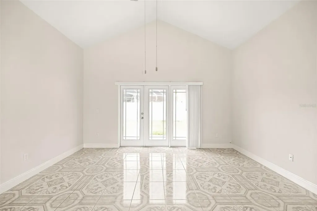 948 Ocala Woods Lane Orlando FL 32824
