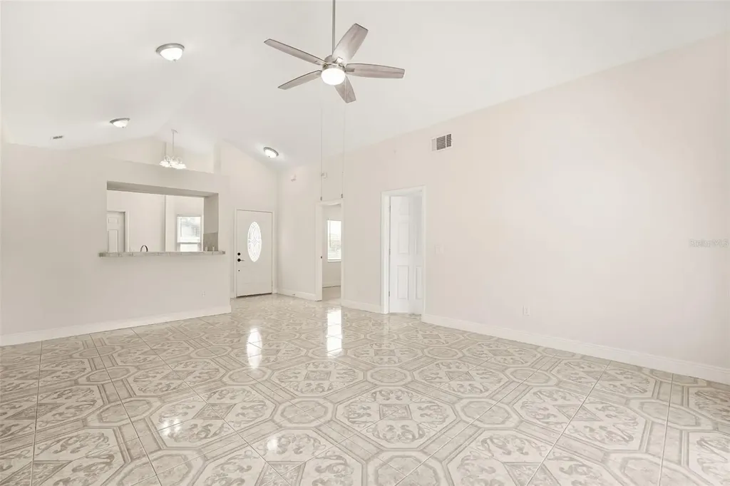 948 Ocala Woods Lane Orlando FL 32824