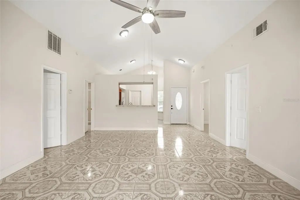 948 Ocala Woods Lane Orlando FL 32824