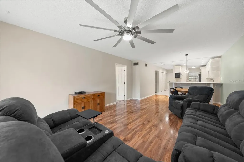 1750 Belleair Forest Drive Belleair FL 33756