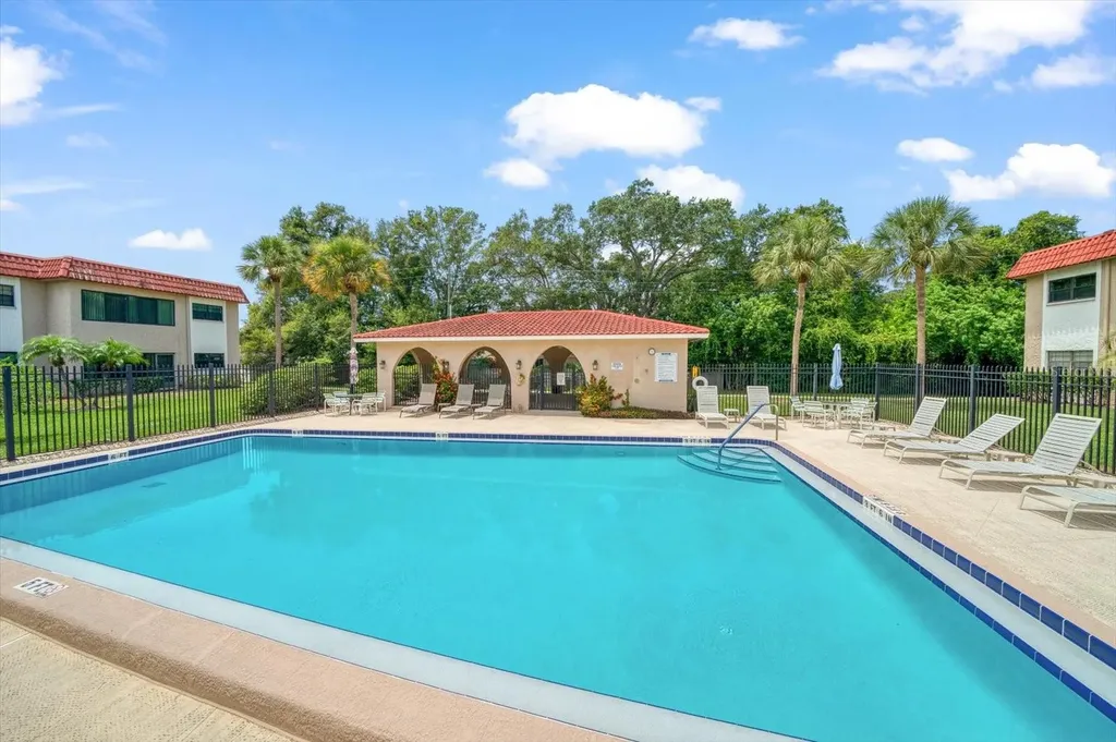 1750 Belleair Forest Drive Belleair FL 33756