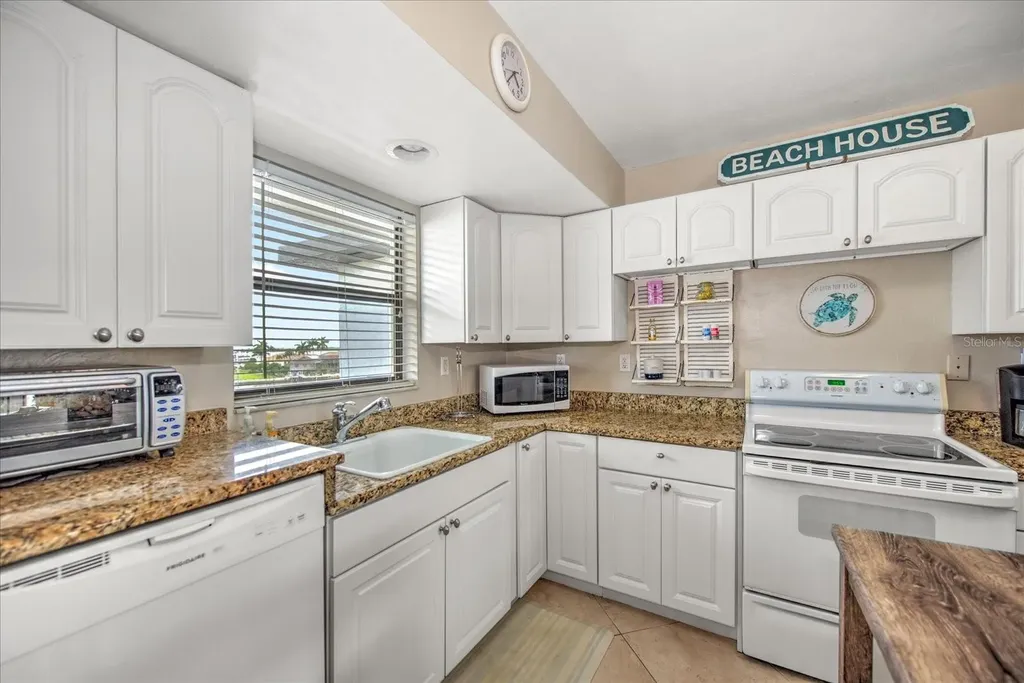 1027 Anglers Cove Marco Island FL 34145