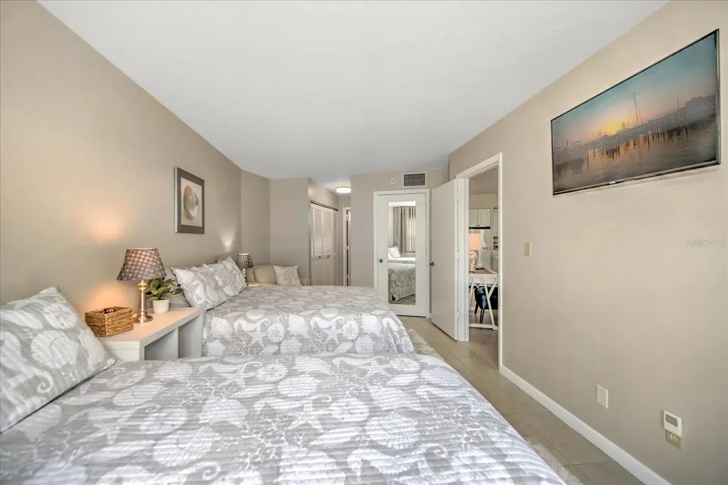 1027 Anglers Cove Marco Island FL 34145