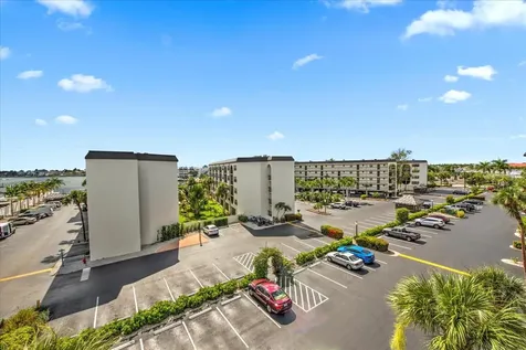 1027 Anglers Cove Marco Island FL 34145