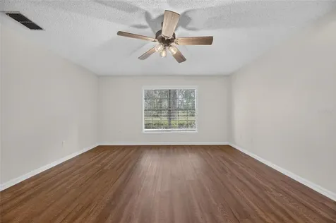 615 Thompson Road Lithia FL 33547